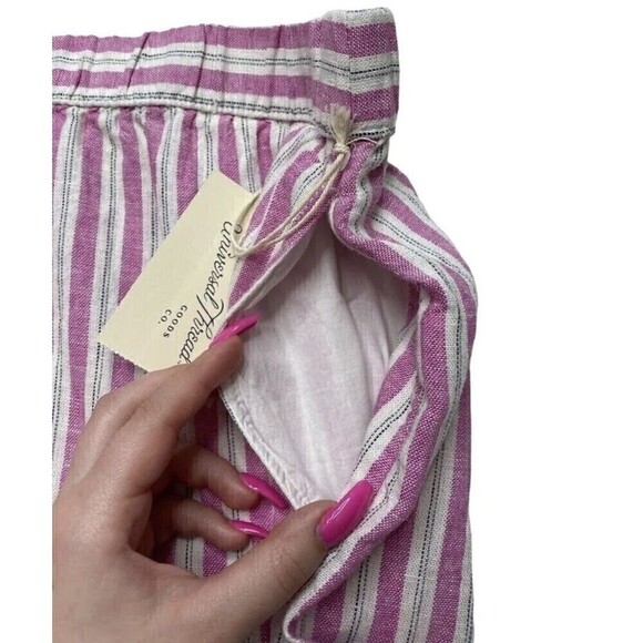 Universal Thread Shorts Women's Large Pink White Stripe Linen-Blend SHORTS - Picture 2 of 13
